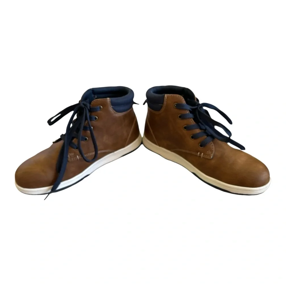 EDDIE BAUER Kingston Brown Lace Up Boots | Boys Size 2